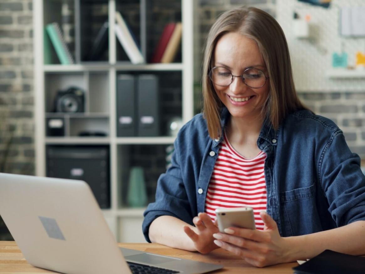 Deltagere ved online seminar om budgetkommunikation